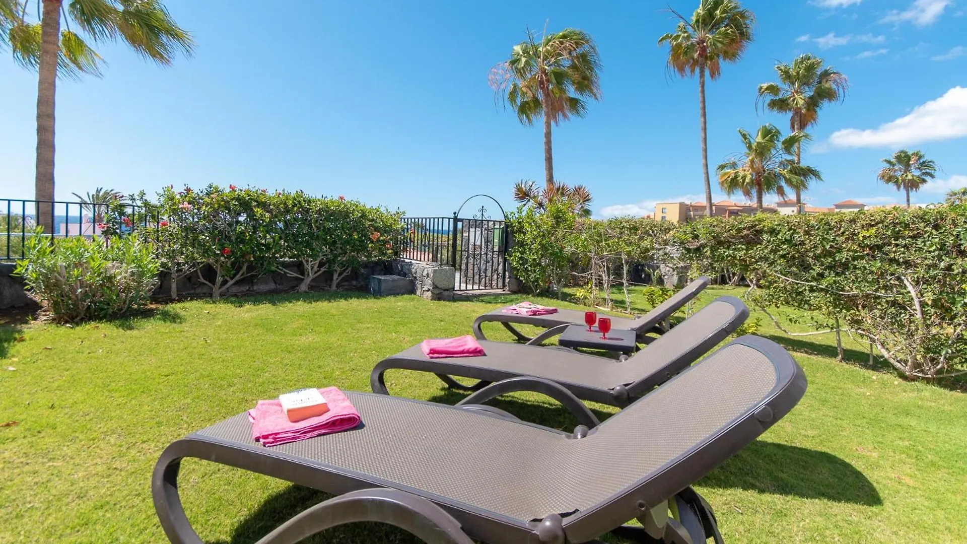 Villa San Miguel Lovely 3 Bedroom Villa 산미겔데아보나